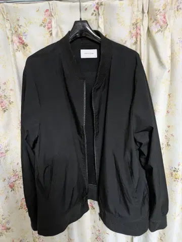 URBAN COLLECTION 블랙 XL 점퍼