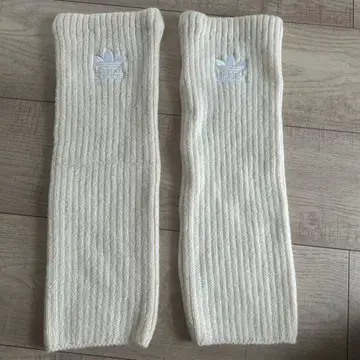 adidas 아이보리 레그 워머