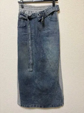 새상품 이번 시즌 모 브랜드 샘플 디자인 벨트 데님 도킹 맨투맨 스커트