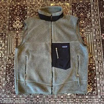 Patagonia fleece vest XL MARS color