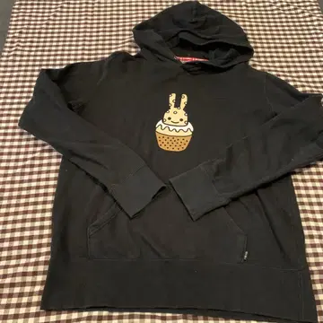 몇 회 착용 사이즈 M CUNE 빅 로고 후드티 블랙