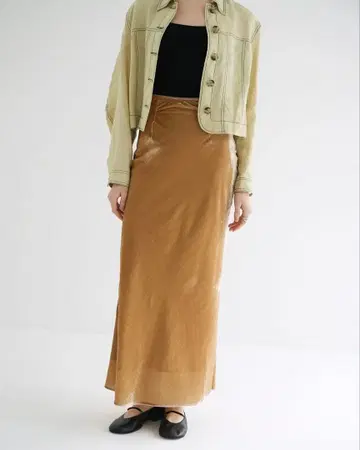 CLANE 벨로 머메이드 라인 스커트 사이즈 2