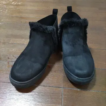 펠리시모 페이크 어그 부츠