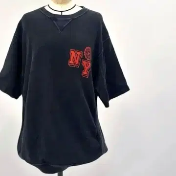 Champion NY 로고 자수 반팔 T셔츠 다크 그레이