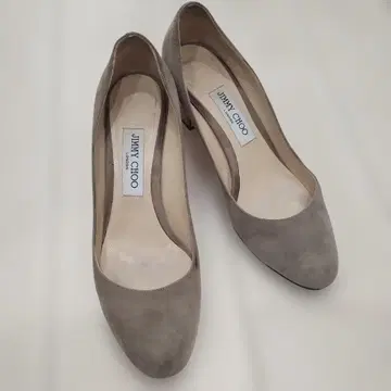 JIMMY CHOO 베이지 스웨이드 펌프스 39