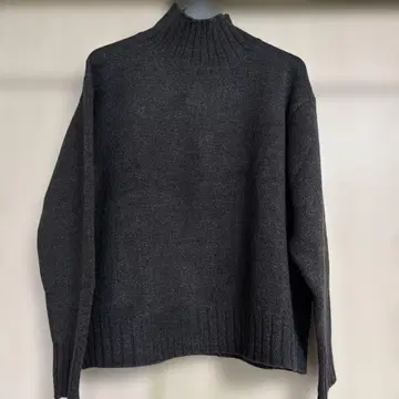 어반 리서치 도어즈 터틀 니트