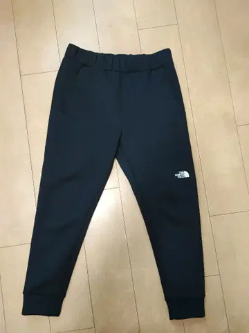 The North Face 테크 에어 조거 팬츠 블랙 M