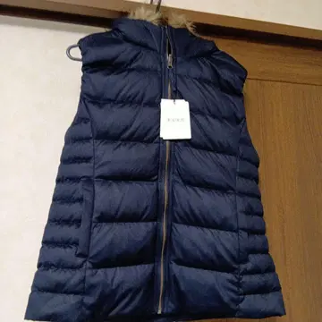 플라스테 리버서블 네이비 다운 베스트 새상품