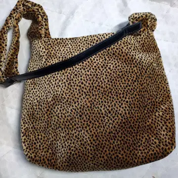 레오파드 무늬 숄더백 [ PAPILLONNER ]