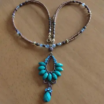 터콰이즈 컬러 펜던트 목걸이