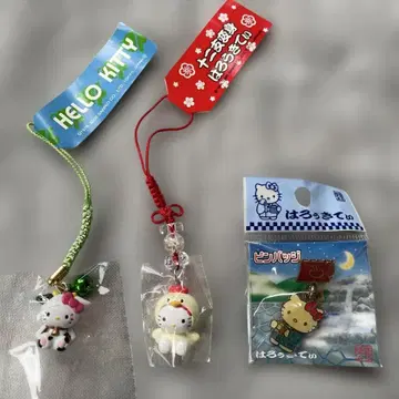 [ 3개 세트 ] HELLO KITTY 끈 장식(소, 닭) + 핀 배지