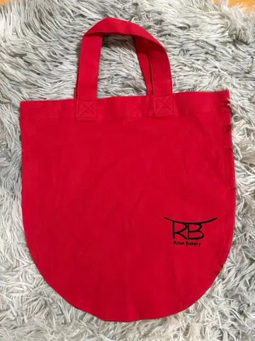 Rose Bakery 빨간색 토트백