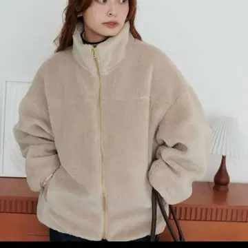 discoat 디스코트 깔끔한 보아 스탠드 블루종 베이지 새상품