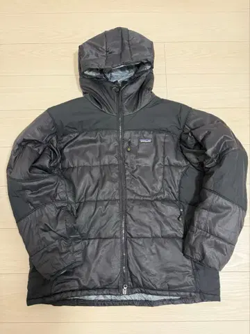 Patagonia 더스 파카 블랙 L 사이즈