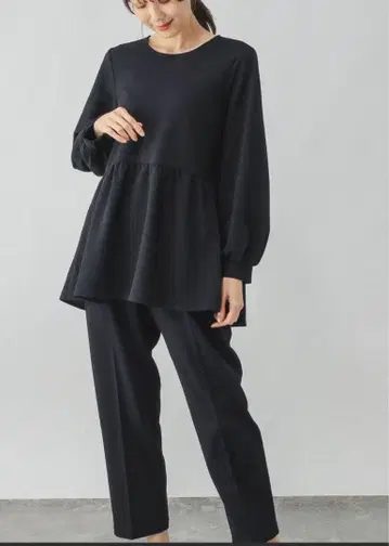 스고라쿠 스트레치 컷 블라우스*팬츠 세트 네이비