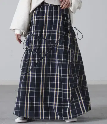 HUG.U 체크 플레어 스커트