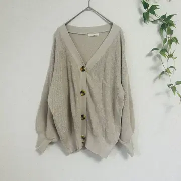 [ 아프리카타로 ] 베이지 니트 가디건 벌룬 슬리브 오버 사이즈
