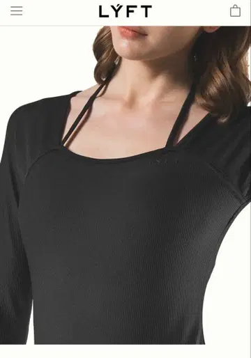 LYFT 스퀘어 넥 점프수트 블랙