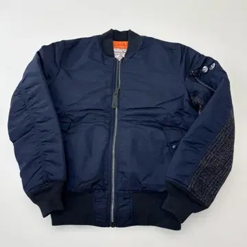 굿이너프 알파 MA-1 하리 트위드 콜라보