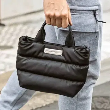 [ 미사용 새상품 ] 우노피우노우과레토레 미니 토트백