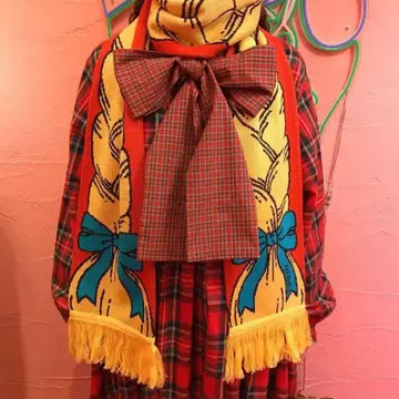 HEIHEI 트위스트 니트 머플러 빨간색