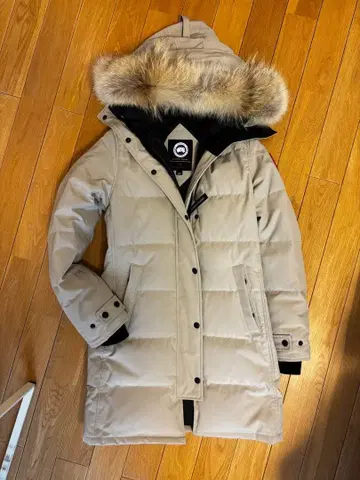 CANADA GOOSE PACIFIC PROGRAM M 베이지 다운