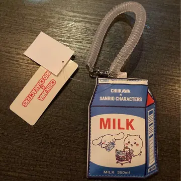 치이카와 시나몬 패스 케이스