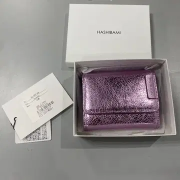 미사용 HASHIBAMI 주름 메탈릭 하프 월렛 지갑 라벤더