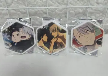유리 on ICE 은반 육각형 캔뱃지 빅토르 카츠키 유우리 3종 세트