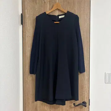 Mila Owen 네이비 원피스 긴팔