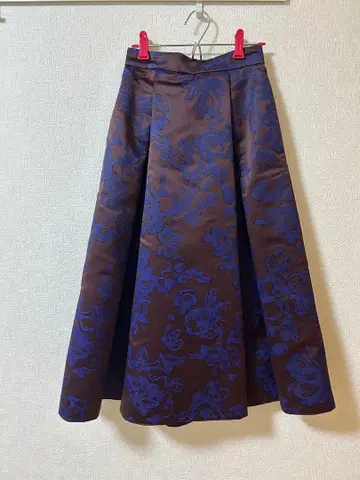 [컨디션 최상] FRAY I.D 플레어 스커트 자카드 꽃무늬