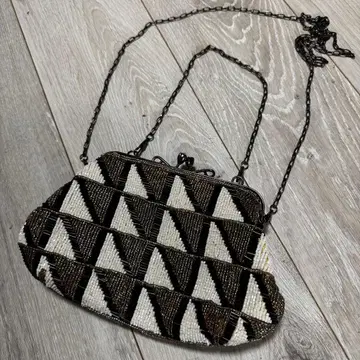 그레이스 콘티넨탈 비즈 자수 파티 백 숄더