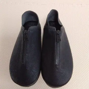 블랙 지퍼 슬립온