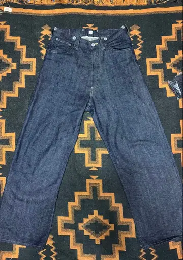 타이가 타카하시 데님 704