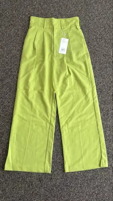 AZUL by moussy 와이드 팬츠 M 사이즈 그린