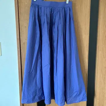 RIVE DROITE 플레어 스커트