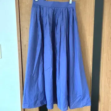 RIVE DROITE 플레어 스커트