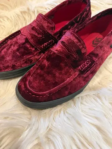 Vans 벨벳 레드 슬립온