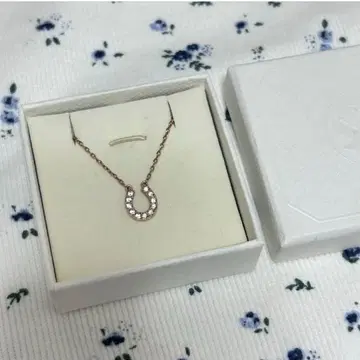 스와로브스키 핑크 골드 말발굽 목걸이