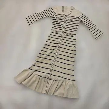 아이보리/블랙 스트라이프 니트 원피스