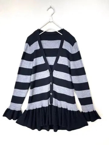 611 Chamois V 샤미비 울 블렌드 니트 스웨터 42