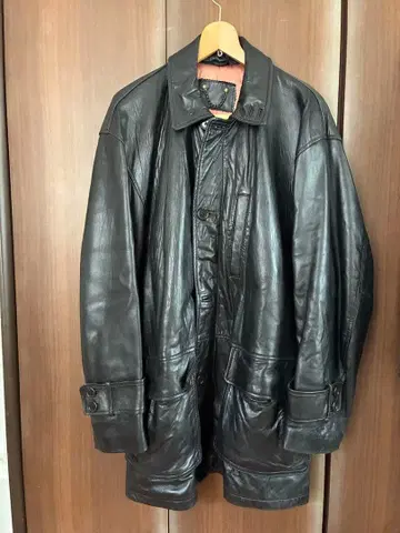 블랙 가죽 롱 코트