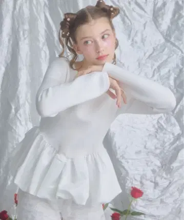 monepine 벌룬 레이어드 맨투맨 화이트 사이즈 2