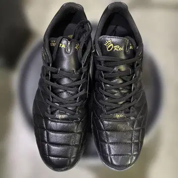 ATHLETA 트레이닝 슈즈 새상품