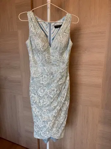 새상품급 JEAN MACLEAN 라이트 블루 레이스 드레스