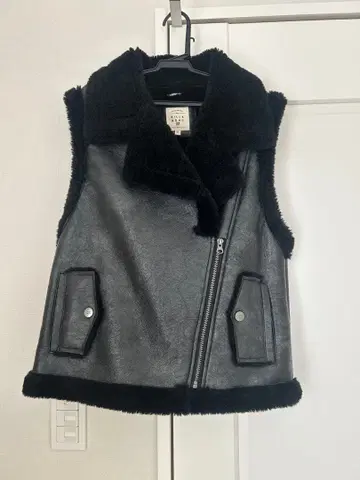 새상품급 *.BILLABONG 블랙 퍼 가죽 베스트 M