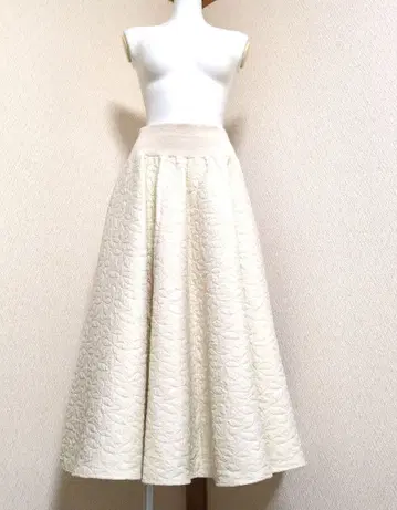 퀼팅 플레어 스커트