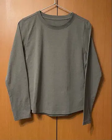 안다르 Airy Fit 슬림핏 T셔츠 (긴팔)