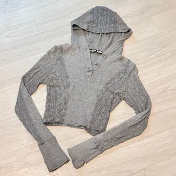 HYEINSEO Hooded crop top | 브랜드 중고거래 플랫폼, 번개장터