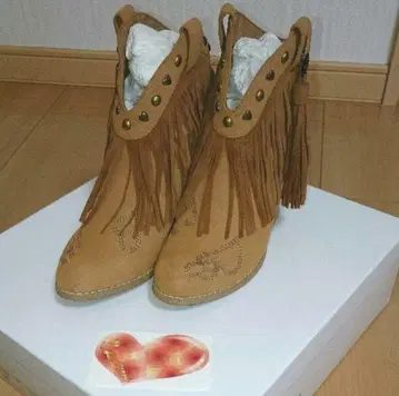 [새상품급] 앤러브 행복 숏 웨스턴 부츠 S